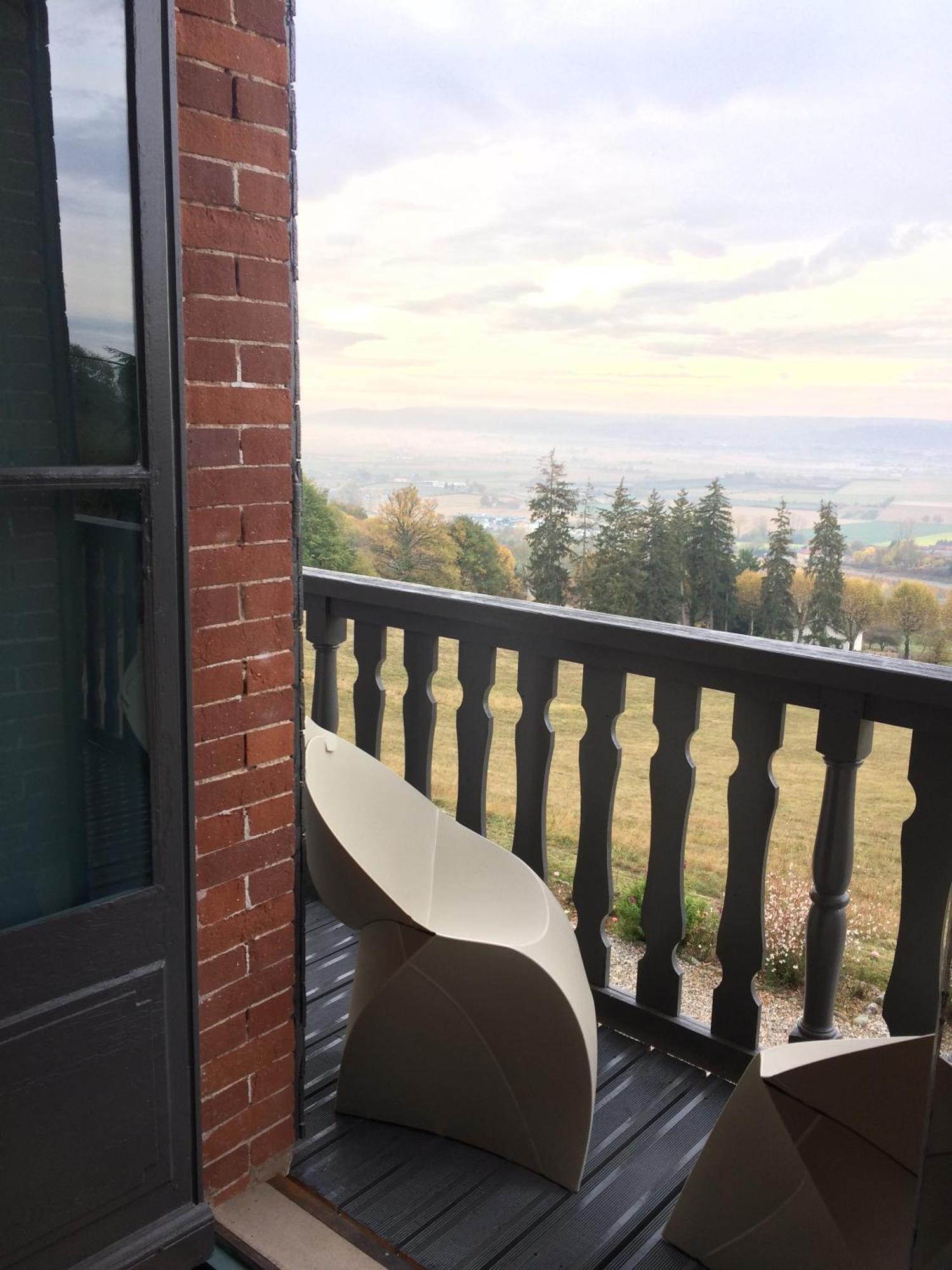 Вилла Le Domaine De Dony Balbins Экстерьер фото
